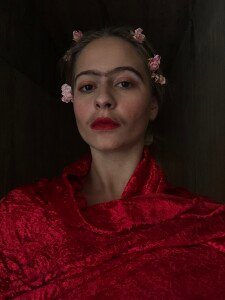 MIREIA GUEDES
